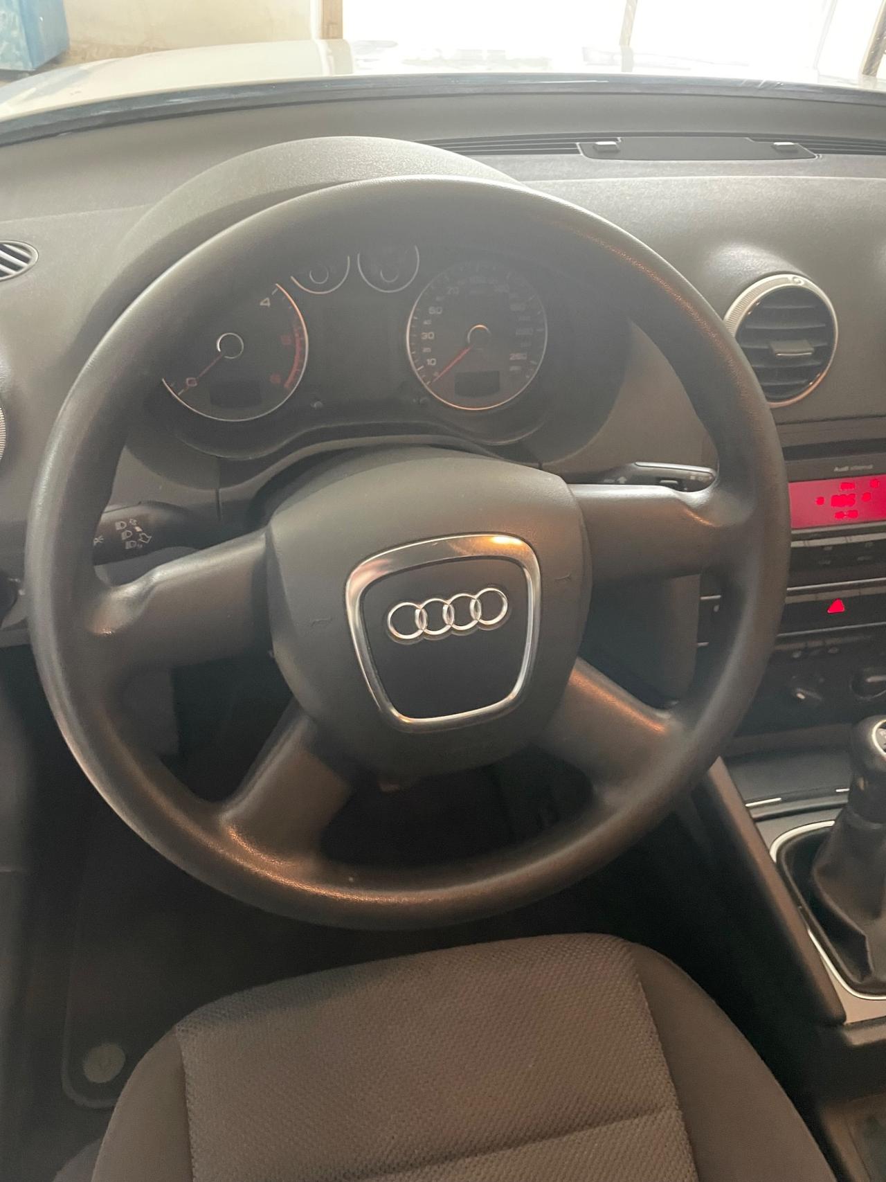 AUDI A3 SPB 1.6 TDI 90 CV AMBITION