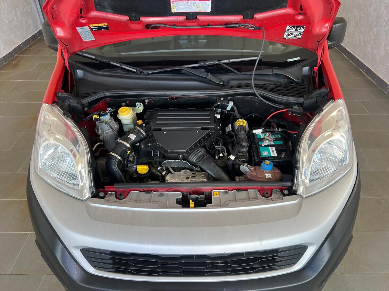 Fiat Fiorino 1.3 MJT 95CV Cargo Adventure 2017