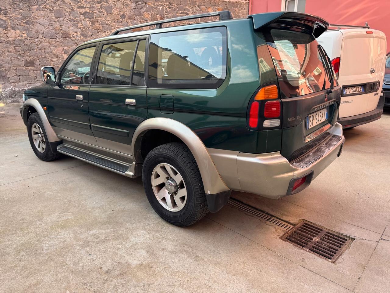 Mitsubishi Pajero Sport 2.5 TDI GLS