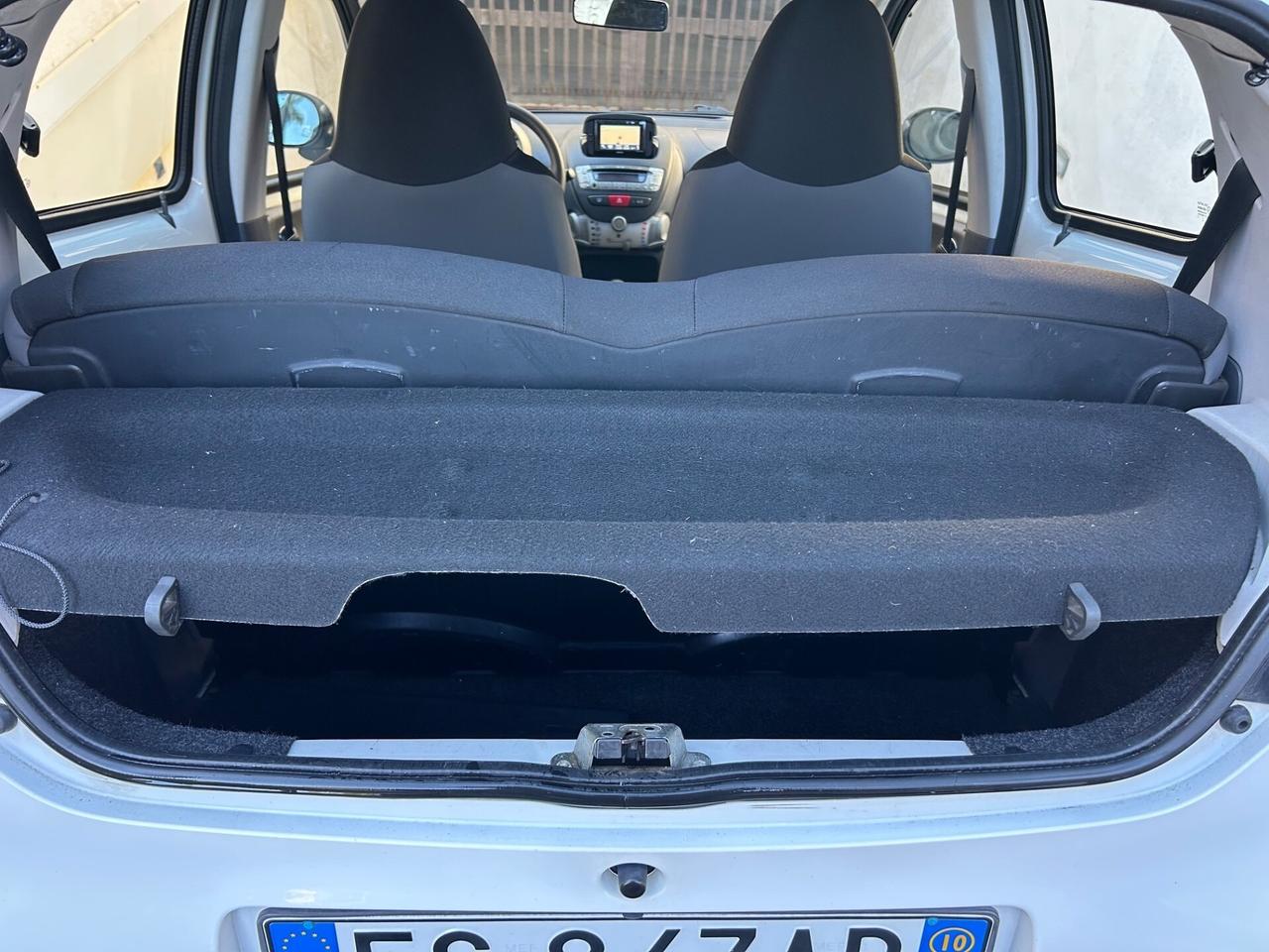 Toyota Aygo 1.0 benz ideale per neopatentati