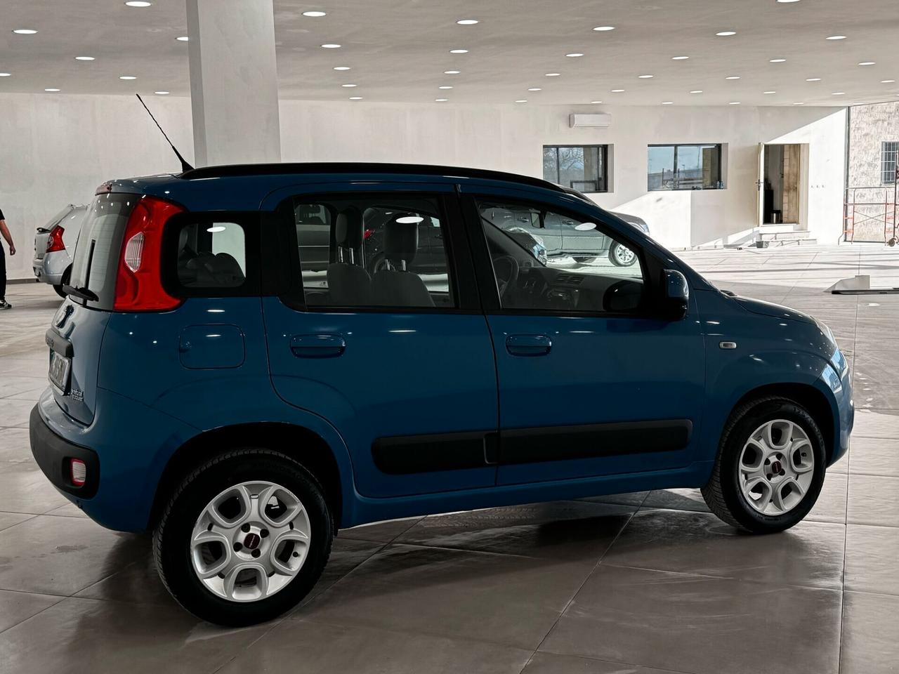 Fiat Panda 0.9 TwinAir Turbo Natural Power Lounge