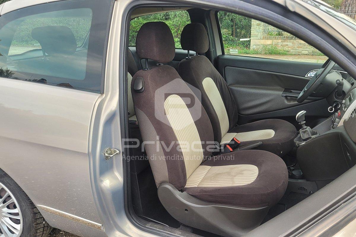 LANCIA Ypsilon 1.2 Oro
