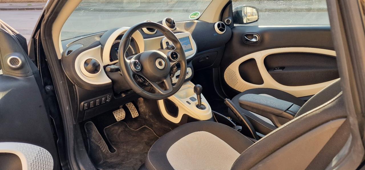 Smart ForTwo 90 0.9 Turbo twinamic Passion AUTOMATICA. FINANZIAMENTI ANCHE SENZA BUSTA PAGA