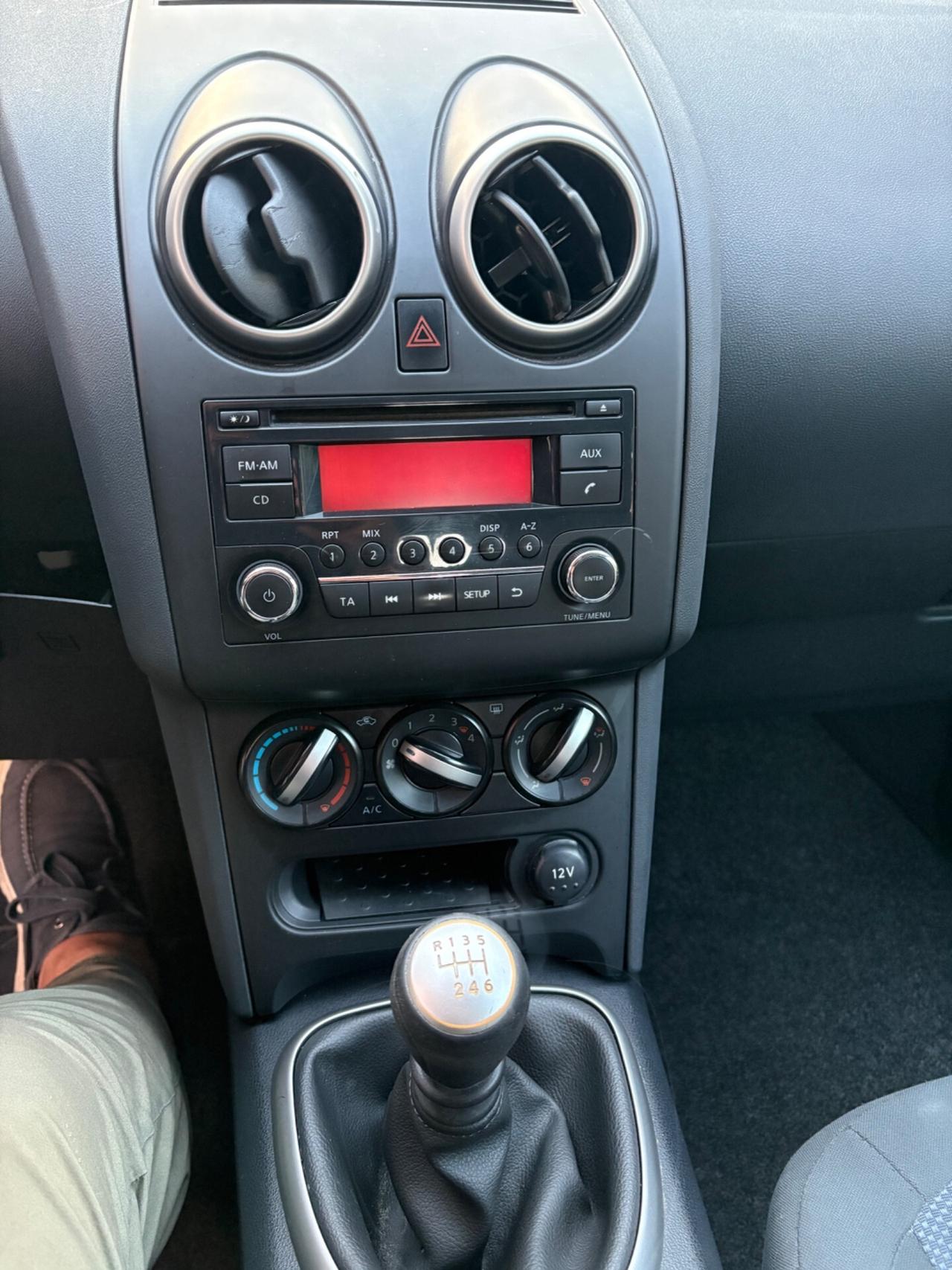 Nissan Qashqai 1.5 dCi anno 2014 garanzia 12/24.