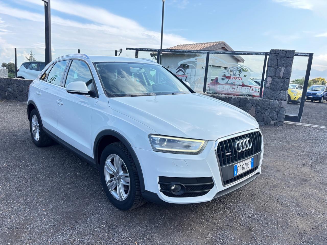 Audi Q3 2.0 TDI quattro S tronic Business Plus