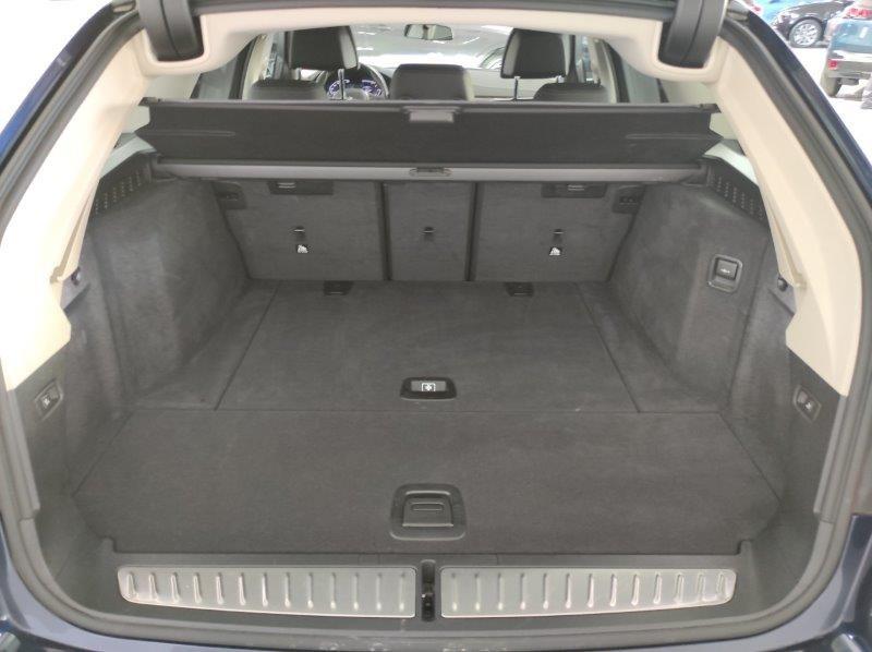 BMW Serie 5(G30/31/F90) - 520d 48V xDrive Touring Luxury