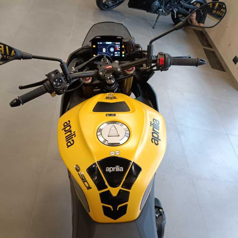Aprilia Tuono V4 - 2025