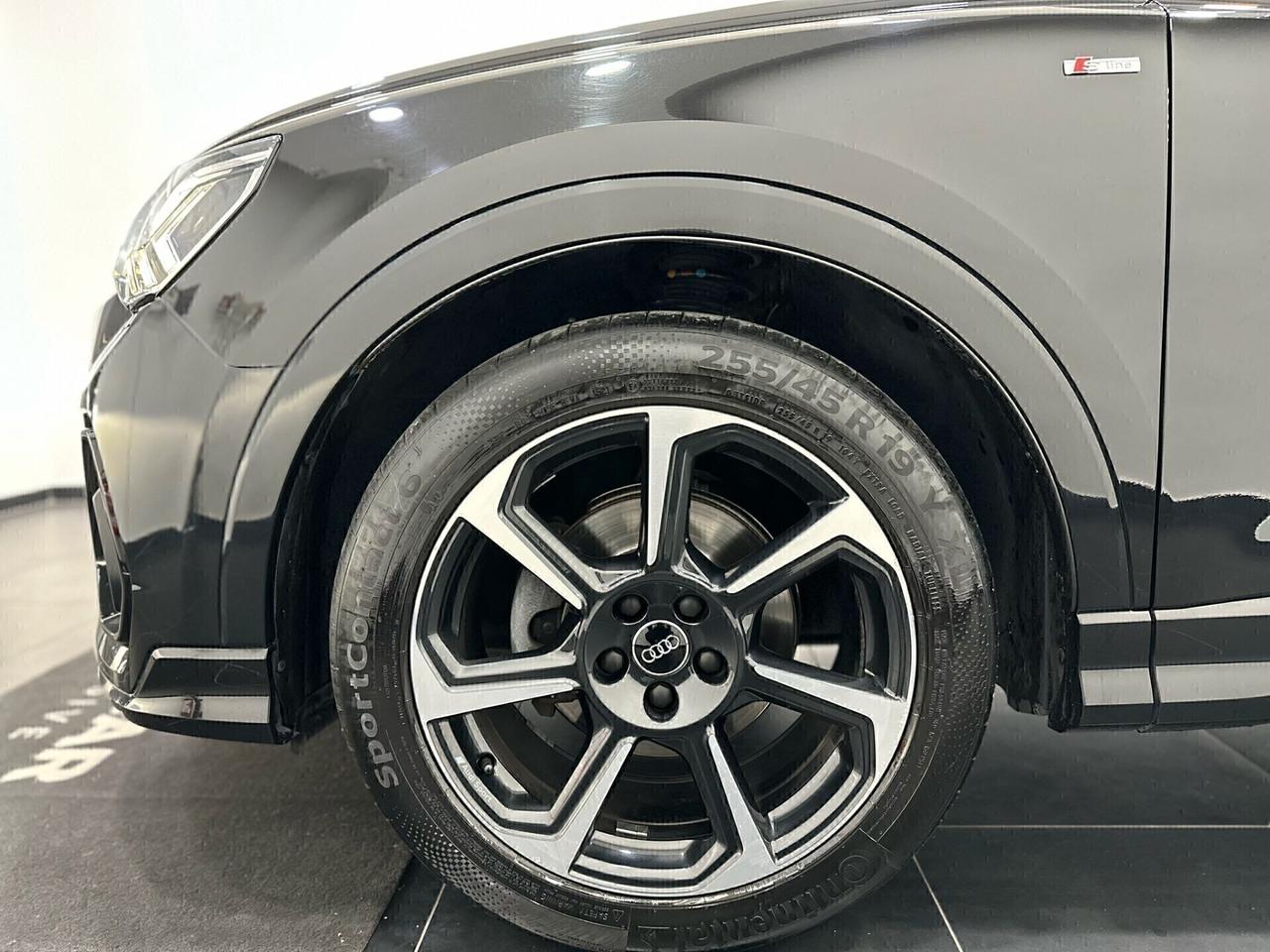 Audi Q3 35 TDI S line edition quattro FARI MATRIX TETTO