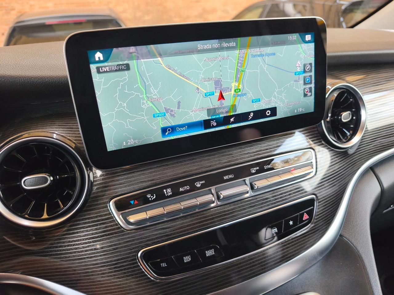 Mercedes-benz V 300 d Automatic Premium Long -8 POSTI