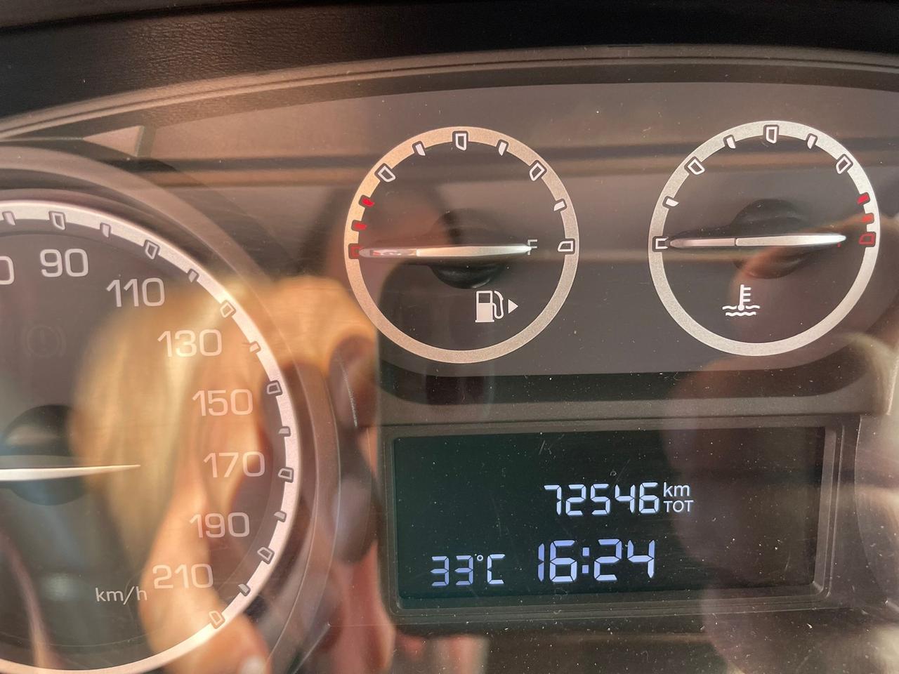 Lancia Ypsilon 0.9 TwinAir 85 CV 5 porte S&S DFN Platinum Automatica