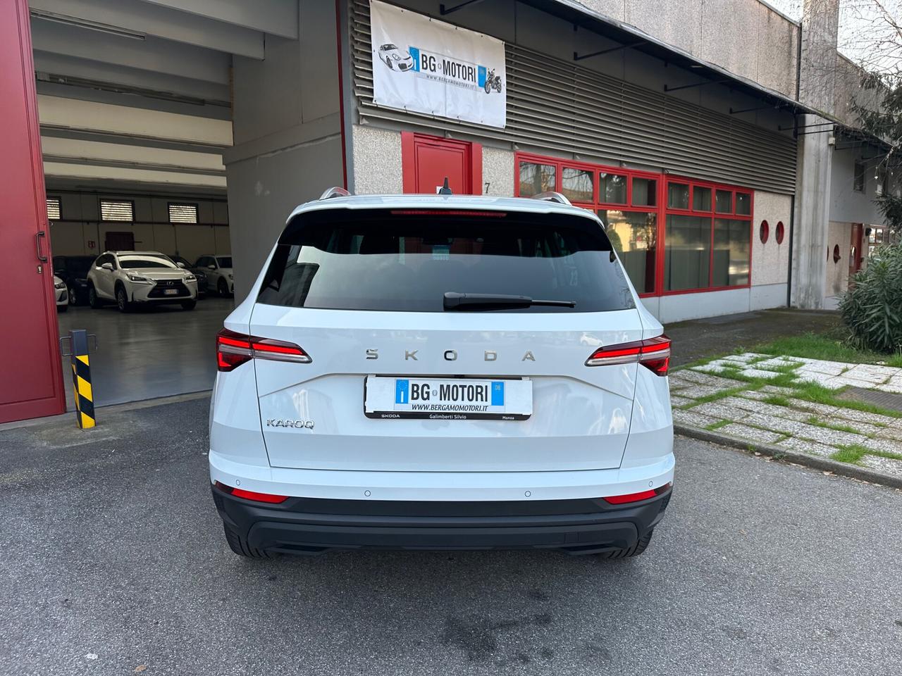 Skoda Karoq 1.5 tsi Executive dsg unipr. TETTO GARANZIA