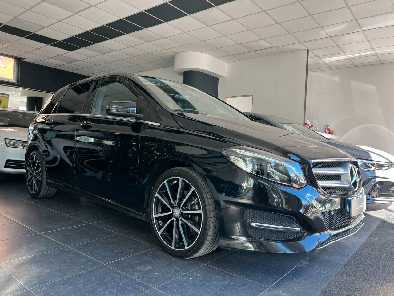 Mercedes-benz B 200 d Premium