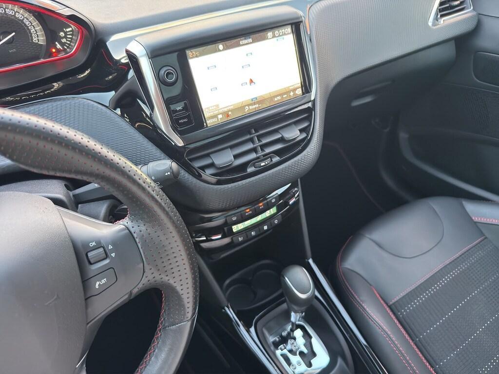 Peugeot 2008 1.2 puretech t. Gt Line s&s 110cv eat6