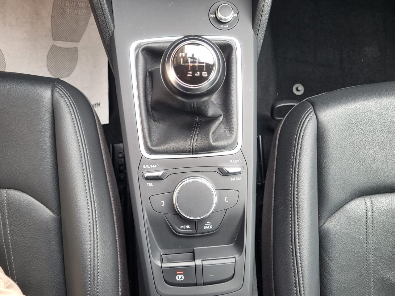 Audi Q2 1600 TDI S line Edition Cerchi 18 Pelle Fari Led...