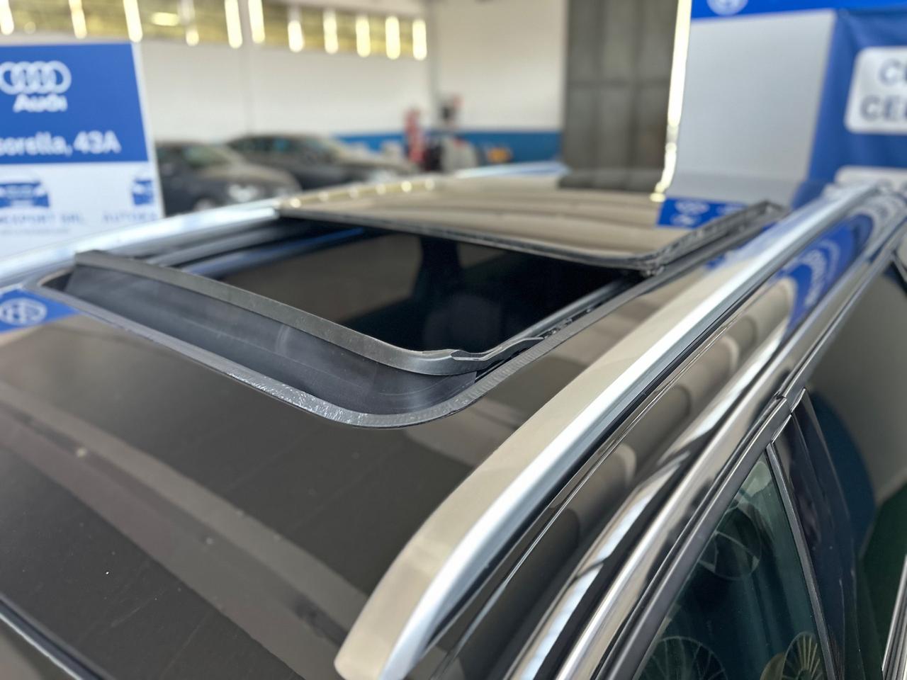 Splendida Peugeot 5008 BlueHDi 130 GT Line/2018