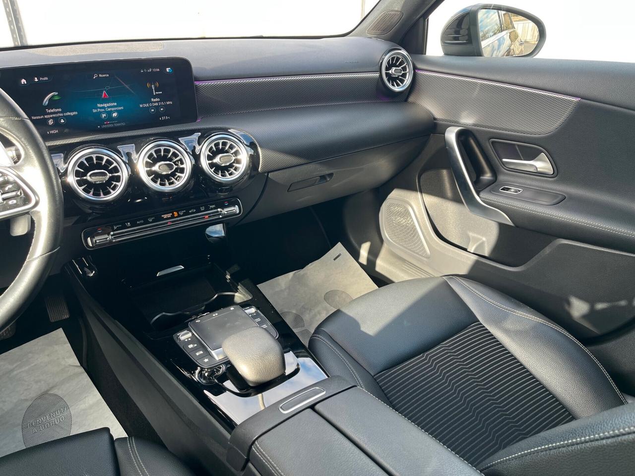 Mercedes A 180d 2.0cc 116cv Auto Sport *LUCI AMBIENT*