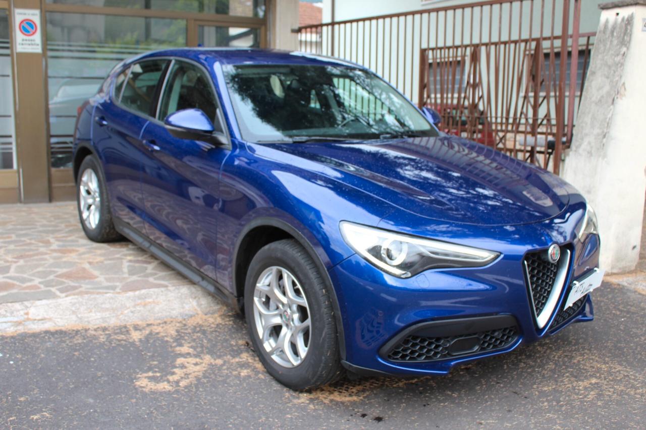 Alfa Romeo Stelvio 2.2 Turbodiesel 190 CV AT8 Q4 Business
