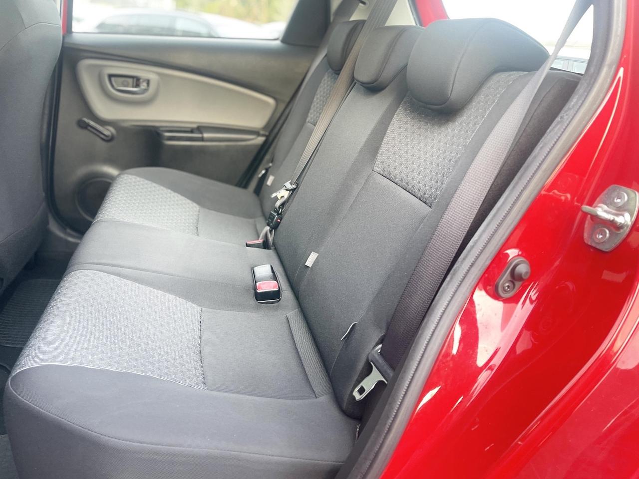 Toyota Yaris 1.0 Benzina 69CV E6 Neo - 2015