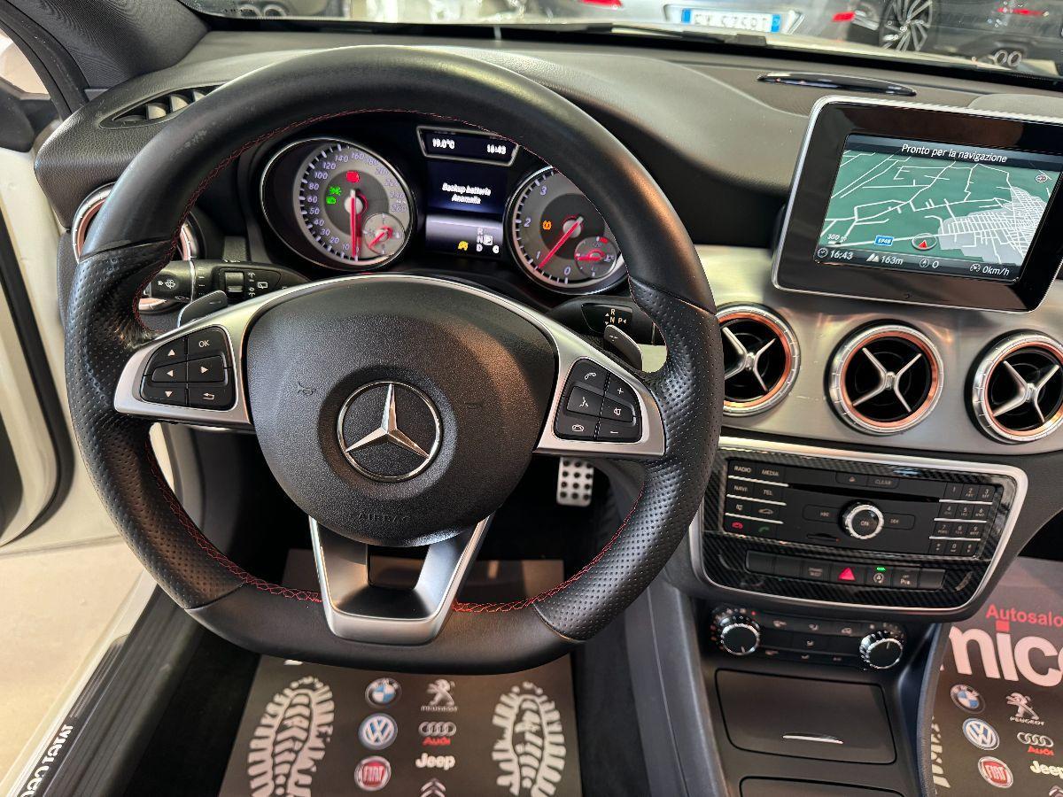 MERCEDES - Classe CLA - CLA 200 d Automatic Premium Tetto