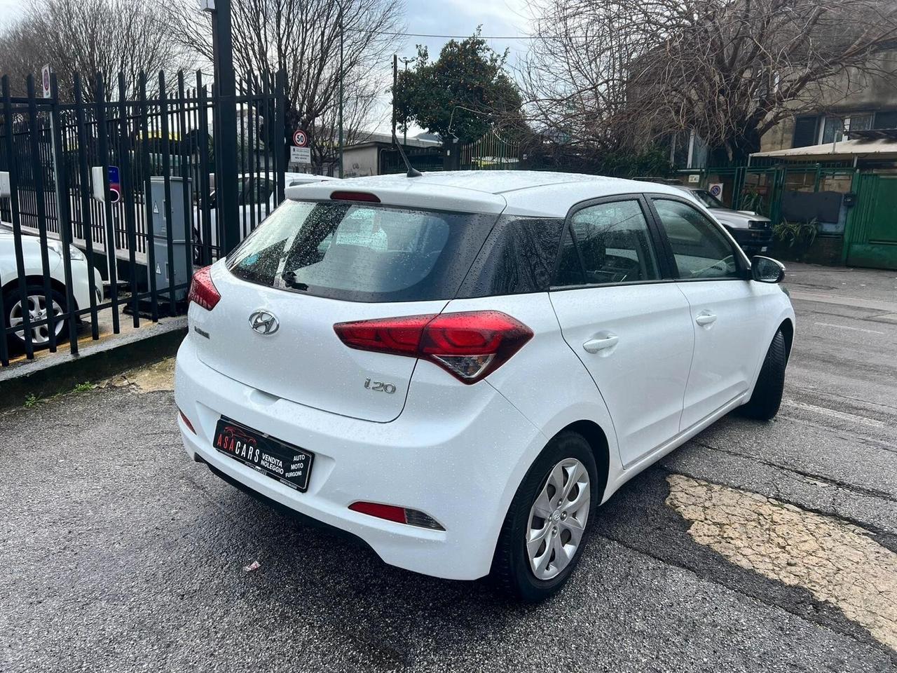 Hyundai i20 1.1 CRDi 12V 5 porte Comfort