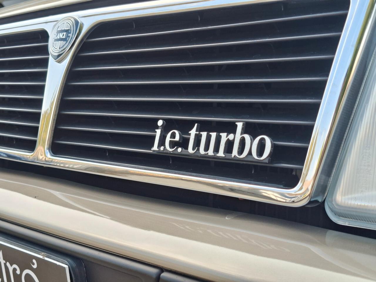 Lancia Thema 2.0 i.e. turbo prima serie 166 cv ASI
