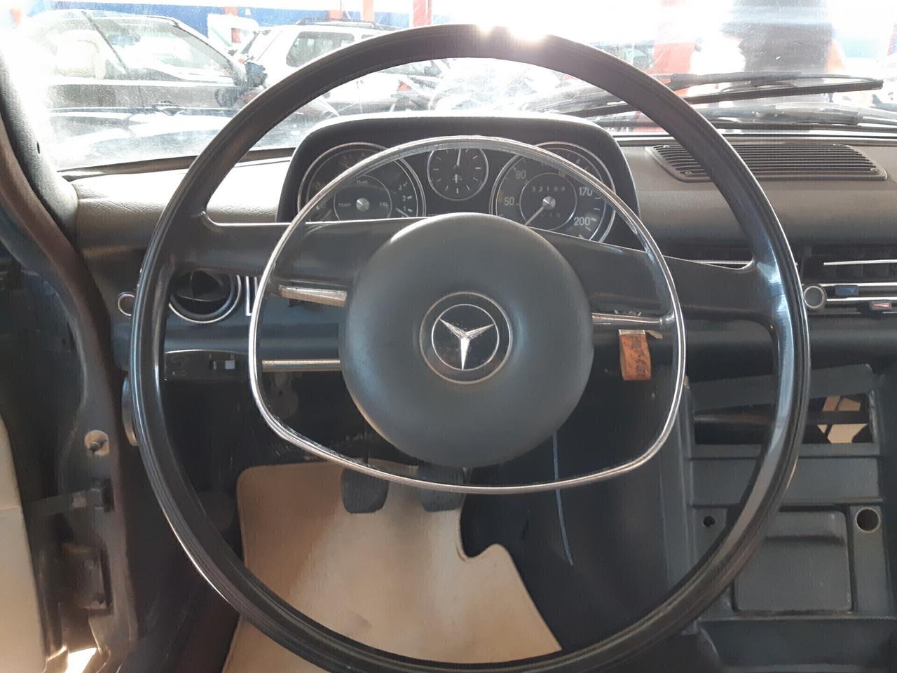 Mercedes-benz 230 MERCEDES 230 BENZINA