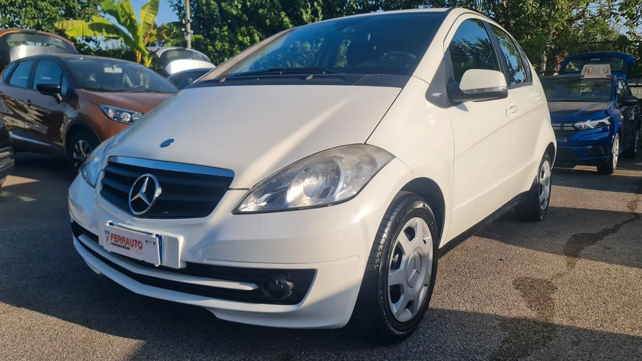 MERCEDES-BENZ CLASSE A 160 95CV STYLE 5 PORTE