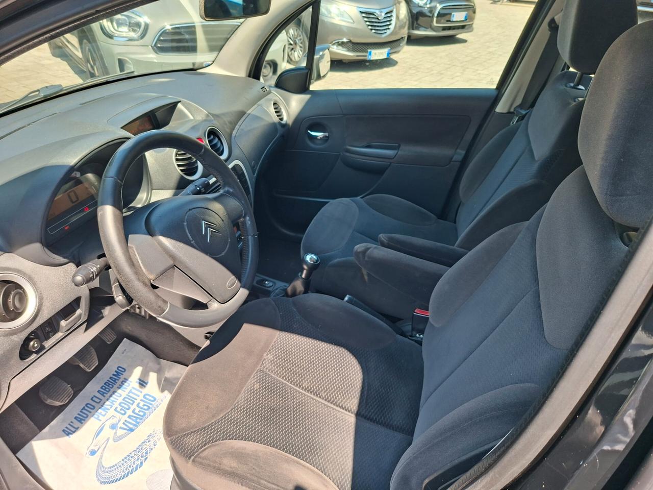 Citroen C3 1.4 Exclusive tagliandata distribuzione fatta neopatentati