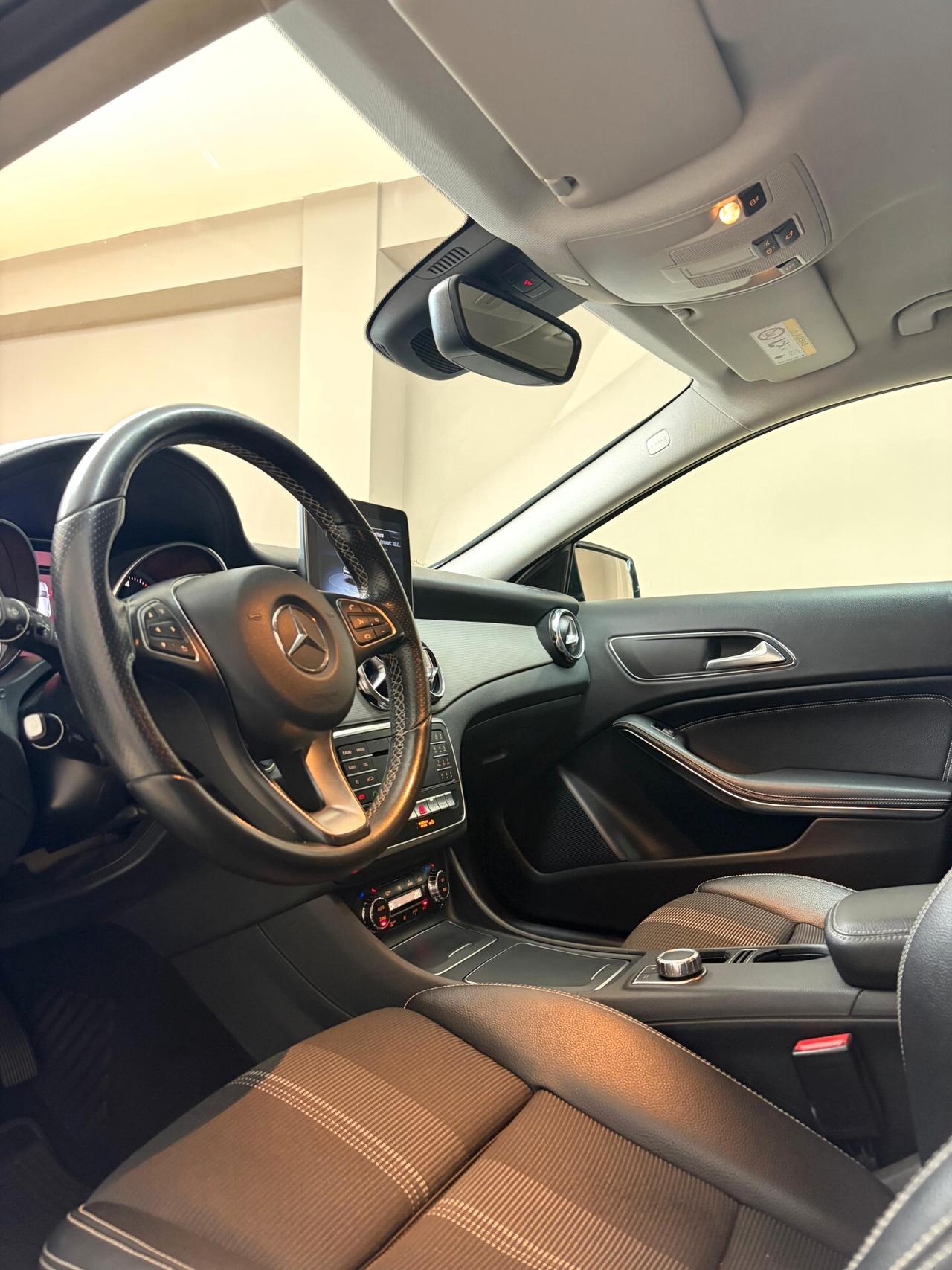 Mercedes-benz GLA 220 d Automatic 4Matic Sport