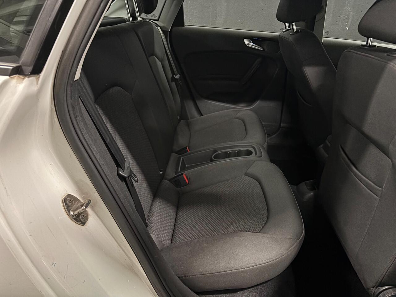 Audi A1 SPB 1.6 TDI S tronic Admired