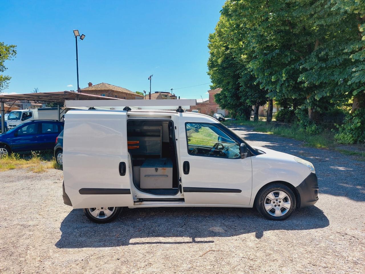 Opel Combo Cargo 1.6 CDTI 105CV - 2014