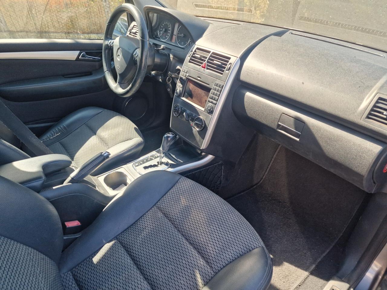 Mercedes-benz A 180 A 180 CDI Premium *EURO 5 AUTOMATICA*