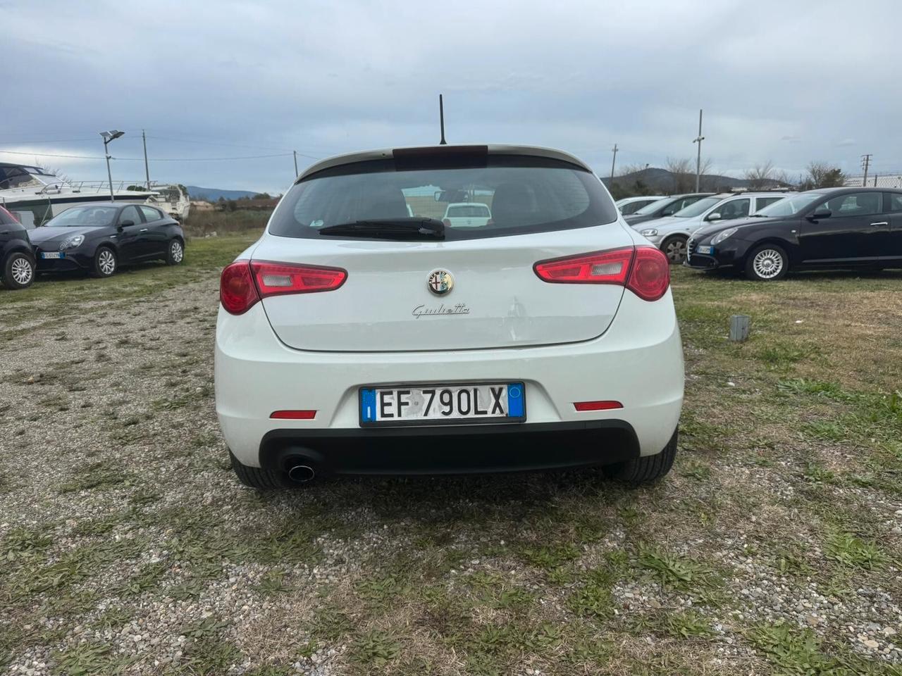 Alfa Romeo Giulietta 1.4 ben SOLAMENTE 134.000 KM