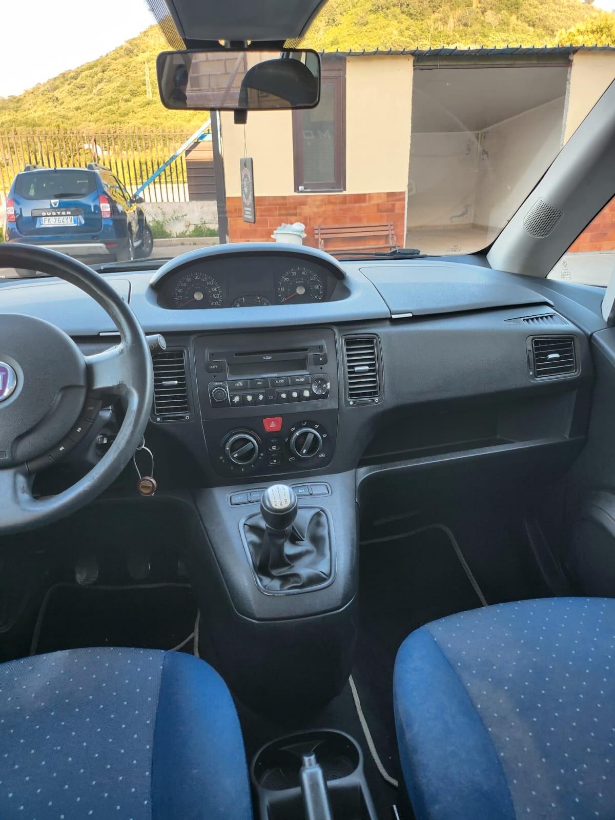 Fiat Idea 1.3 Multijet 16V 70 CV BlackStar