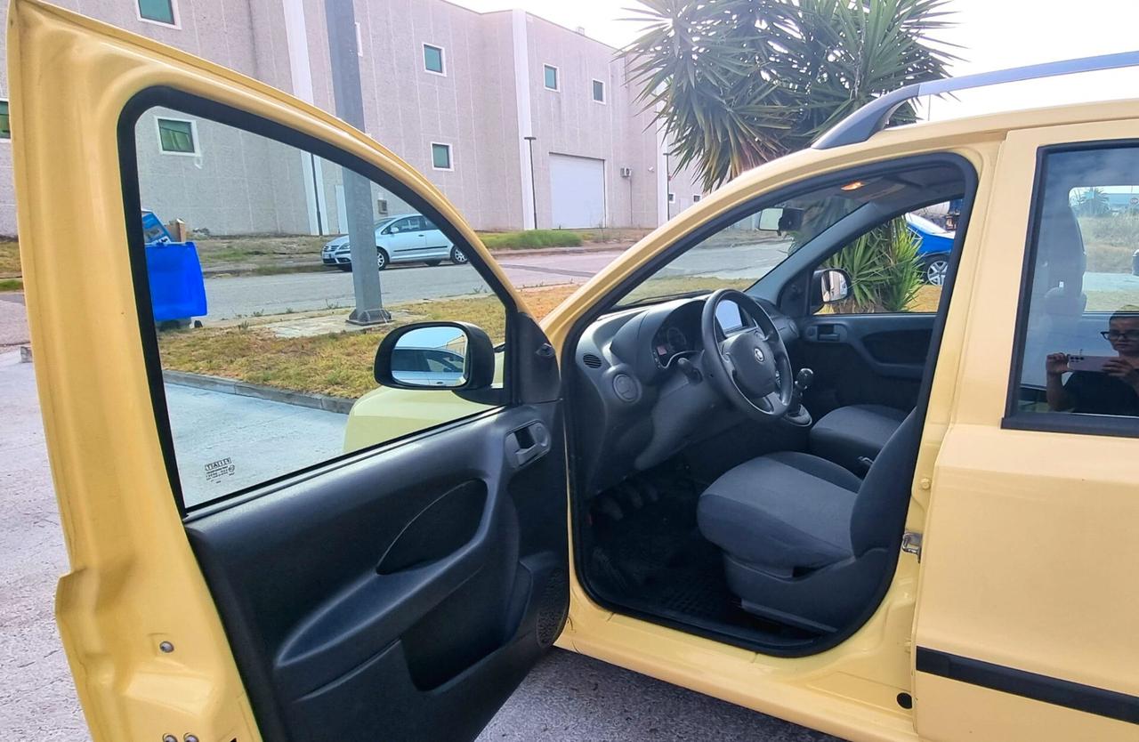 Fiat Panda 1.2 69 CV Dynamic