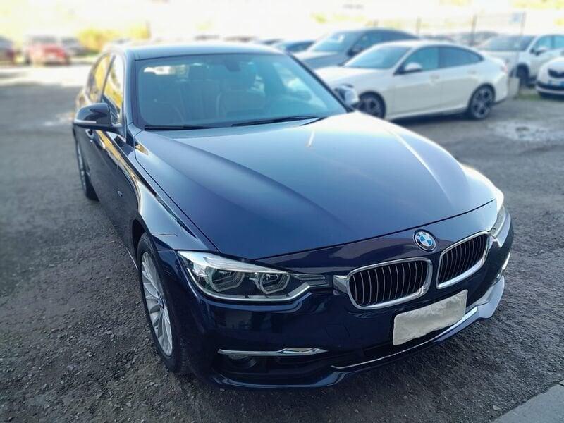 BMW Serie 3 318i Luxury auto