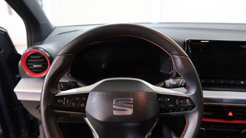 SEAT Arona 1.0 Eco TSI 70kW FR #CARPLAY#SENSORI PARK#