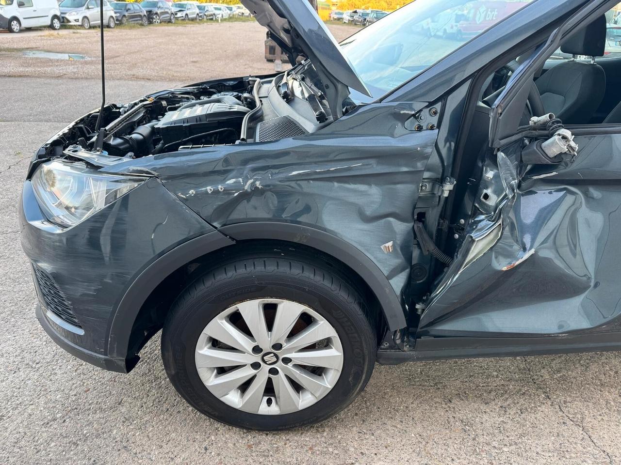 SEAT Arona 1.0 tgi 90cv INCIDENTATA - IVA ESP