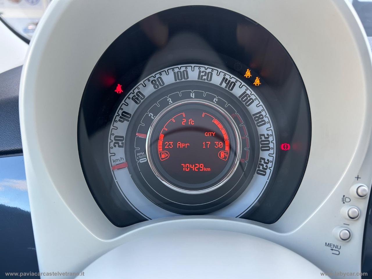 FIAT 500 C 1.0 Hybrid Dolcevita