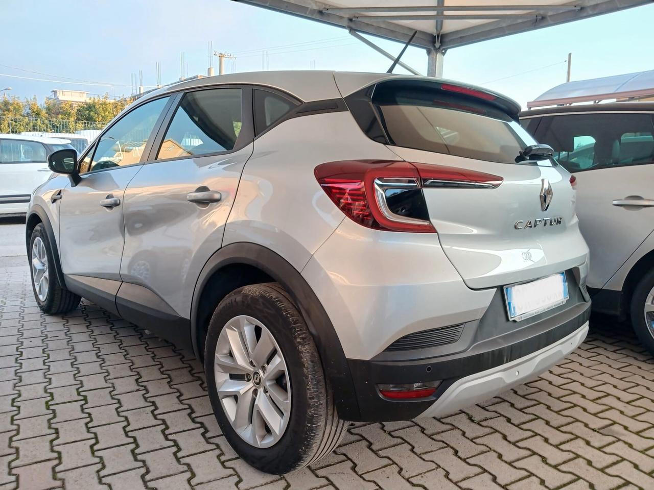 Renault Captur TCe 100 CV BENZ/GPL anno 2023
