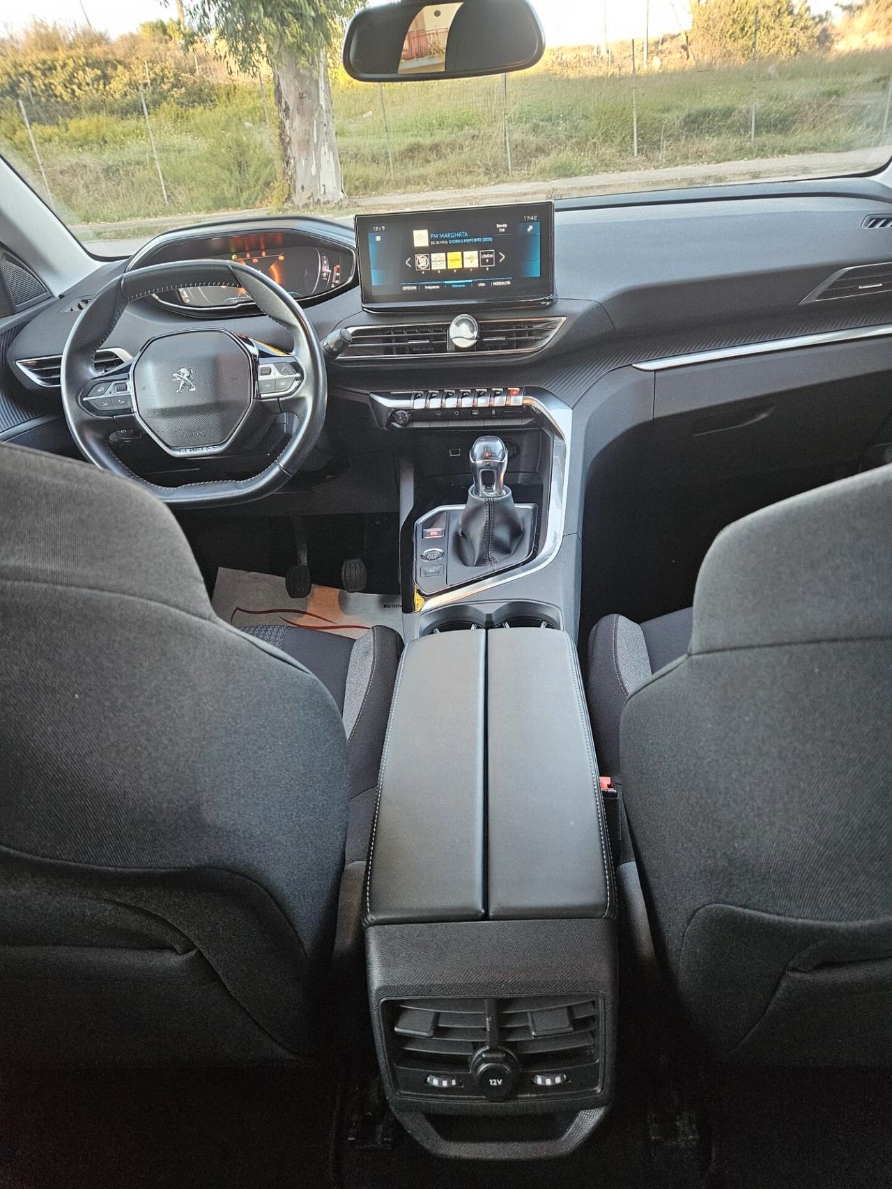 Peugeot 3008 BlueHDi 130 S&S Active Pack