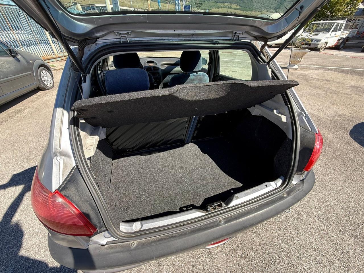 Peugeot 206 2.0 HDi 5p. XR ECO