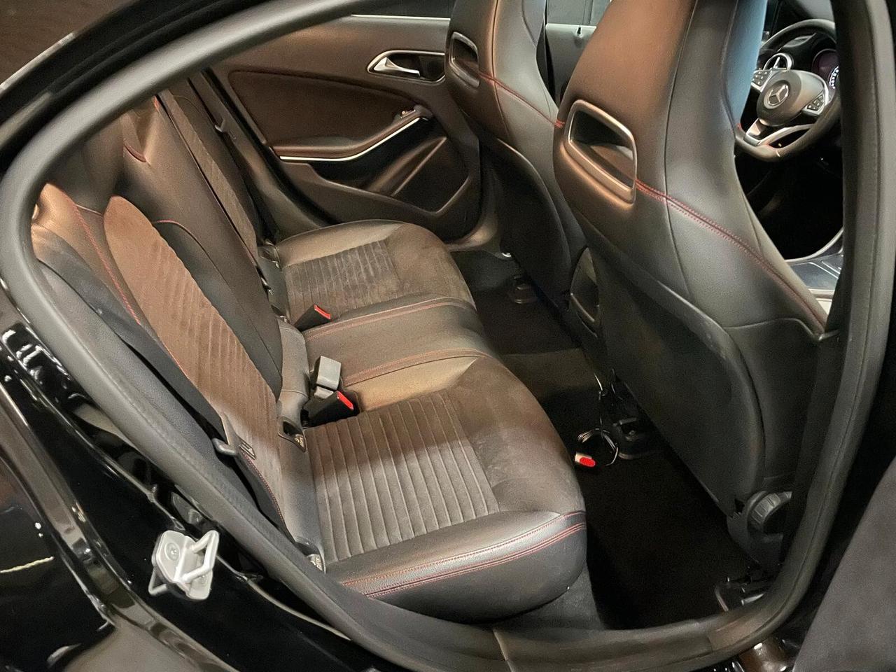 Mercedes-benz A 200 d Automatic 4Matic Executive