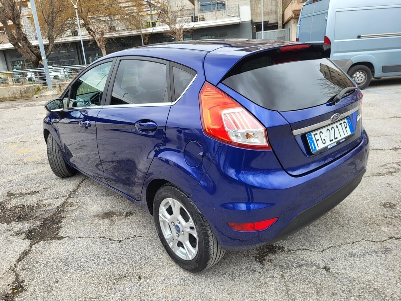 FORD Fiesta 1,5 TDCi-6B-3 REVISIONI-NAVI-UNICA PRO