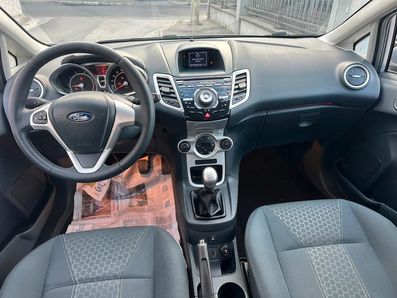 Ford Fiesta 1.2 Gpl 82 Cv Titanium 2012