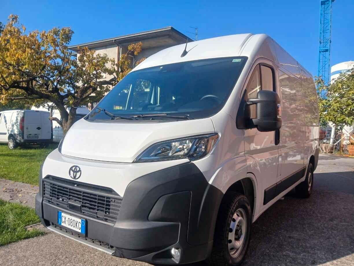 TOYOTA Proace Max 33 2.2 BlueHDi 120 CV L2 H2 ANNO 2024