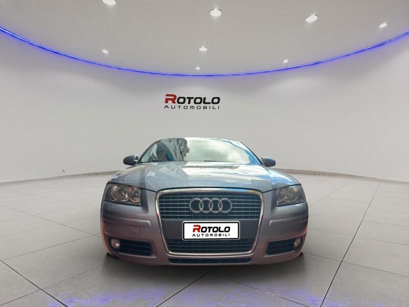 AUDI A3 2ª serie A3 SPB 1.6 16V FSI Attraction