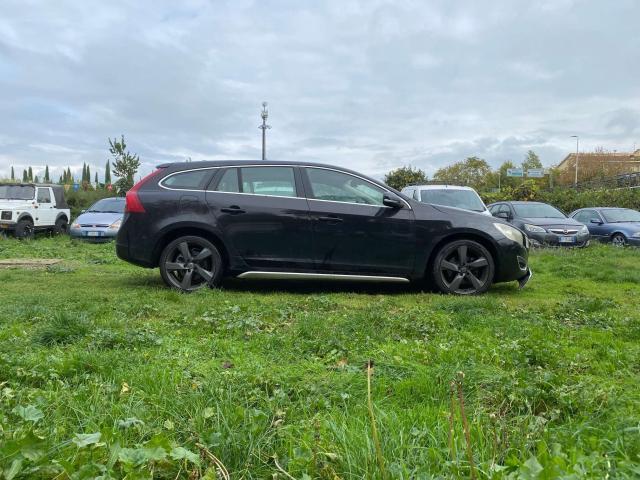 Volvo V60 2.0 d3 * Da Preparare * Momentum Geartronic * Auto