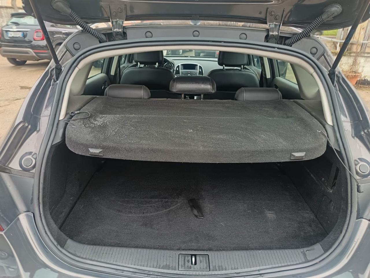 Opel Astra 1.4 Turbo 140CV 5 porte GPL Tech Cosmo