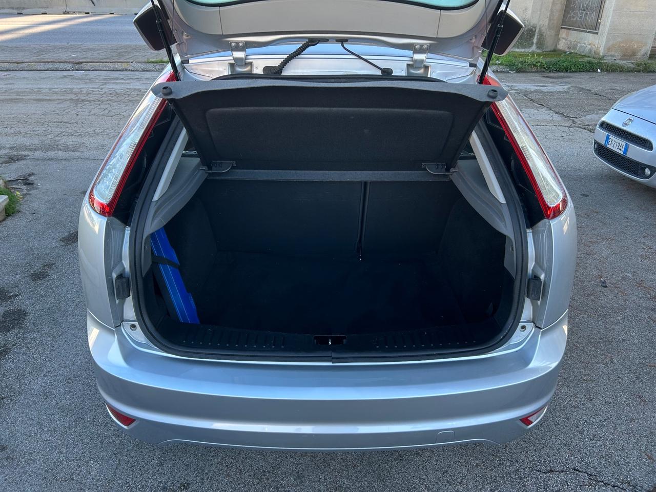 Ford Focus berlina 1.6 TDCi 110 cv 2010